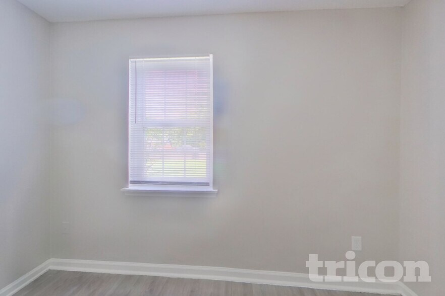 Building Photo - 7307 Hooksett Ct
