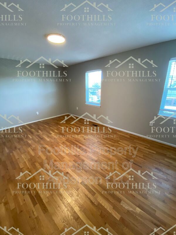 Building Photo - 500 Concord Rd