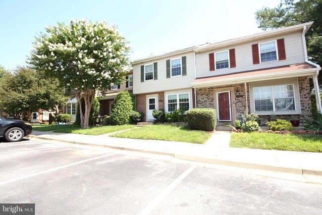 Building Photo - 19539 Fetlock Dr