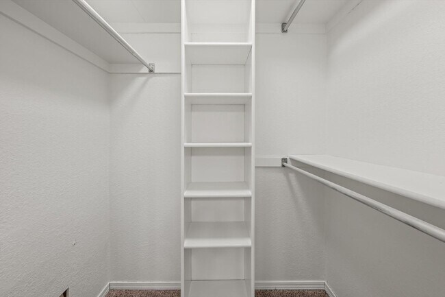 Building Photo - Two reasons to stop scrolling: the schools and the bathrooms. 3/2/2 Home in Putnam City Northaven...