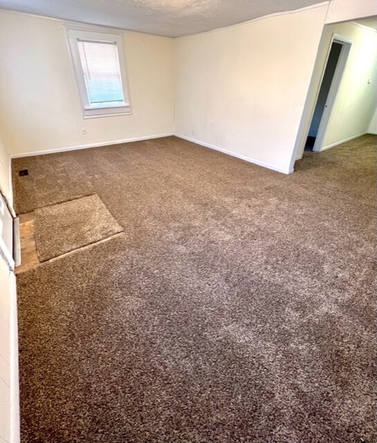 Living Room - 619 S West Ave