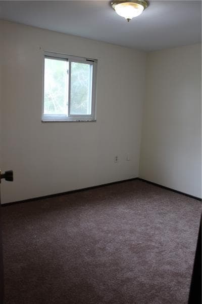 Building Photo - 150 Rothesay Ave
