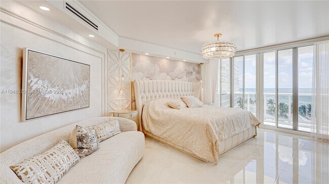 Building Photo - 16711 Collins Ave