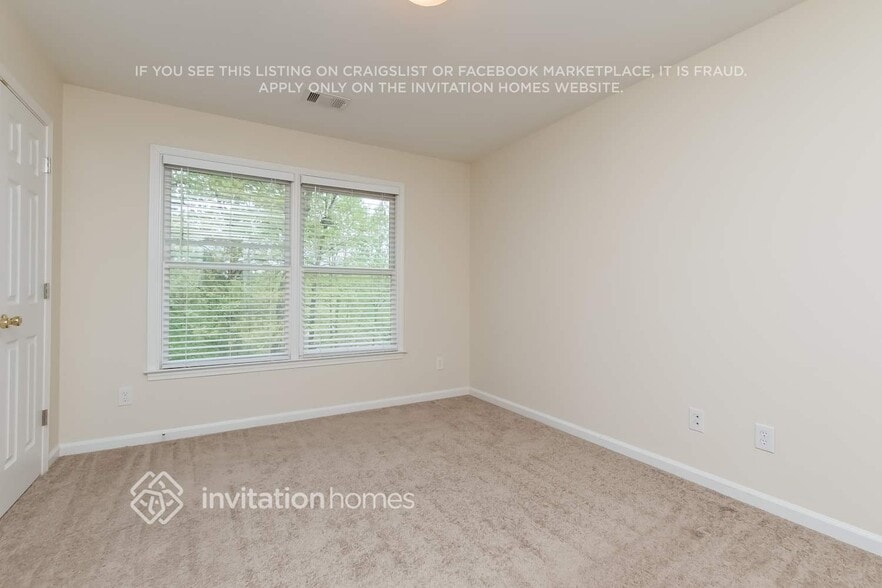 Building Photo - 2285 Summit Oaks Ct