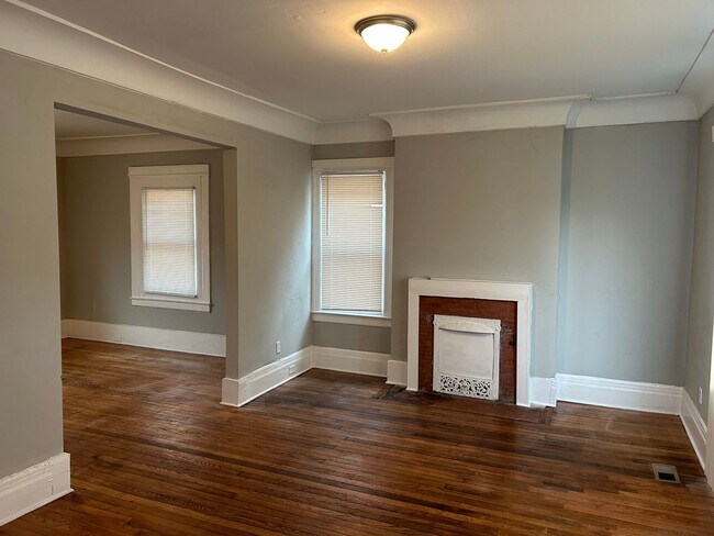 Building Photo - 81 Woodland St