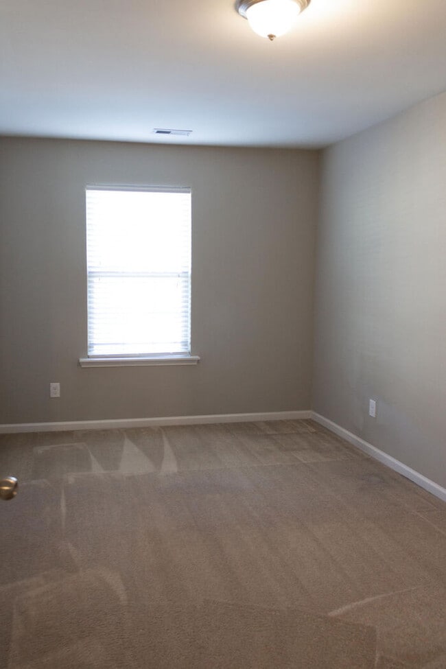 Building Photo - ** COMING SOON** Gorgeous Raleigh Townhome...