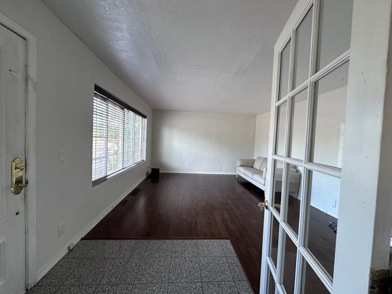 Building Photo - 3100 SE 122nd Ave