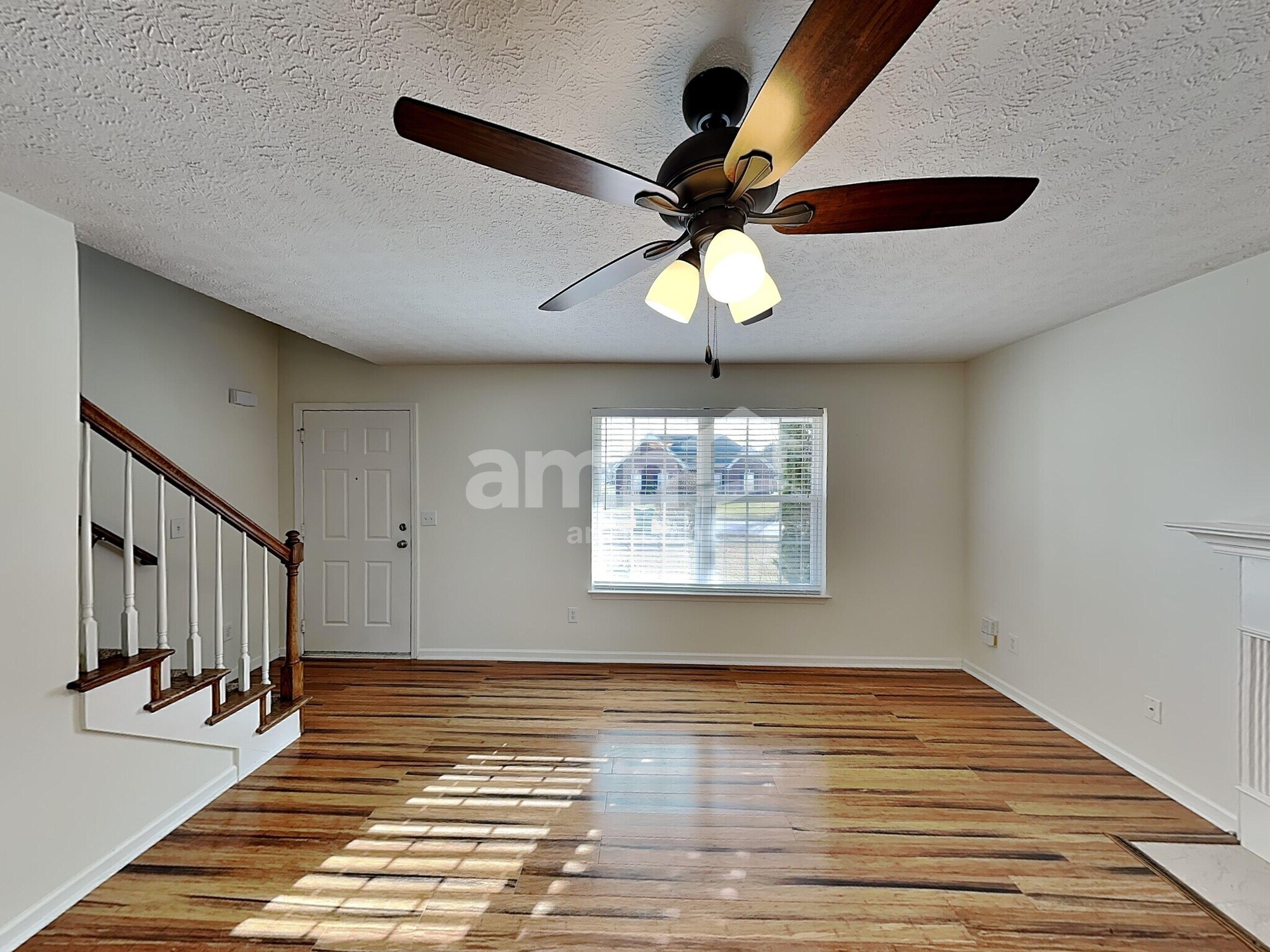 Building Photo - 2126 Burgess Ln