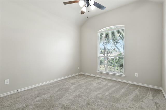 Building Photo - 3018 Fairland Dr
