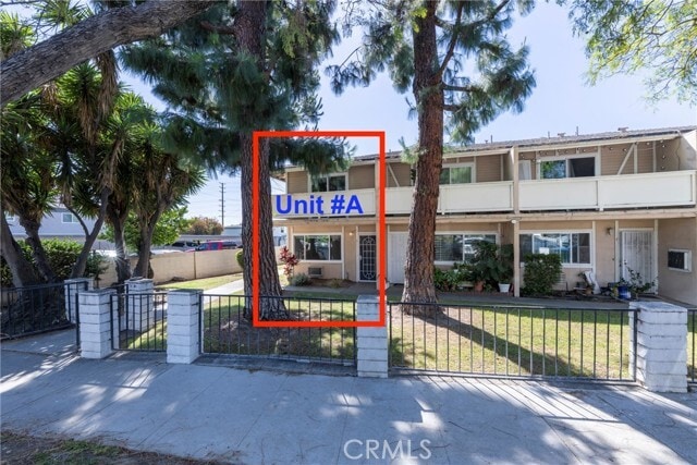 Building Photo - 410 N Clark St