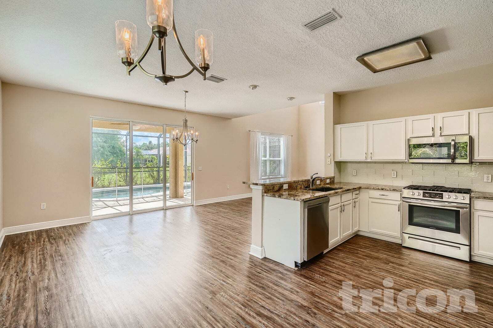 Building Photo - 6251 Blue Runner Ct