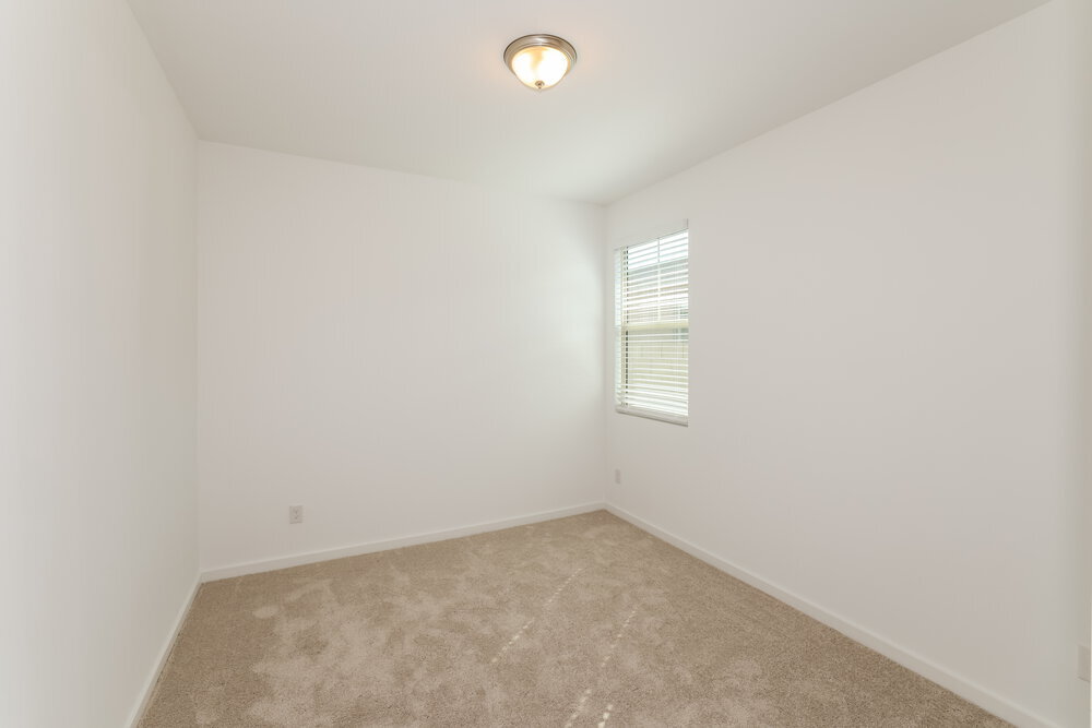 Building Photo - 4417 S 110th Ave