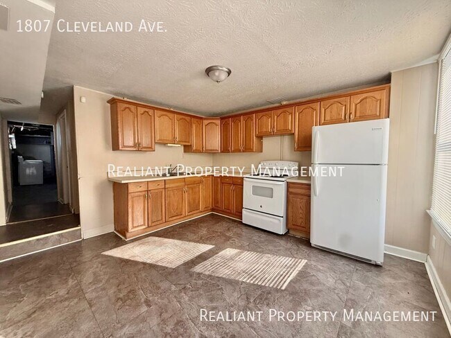 Building Photo - 1807 Cleveland Ave