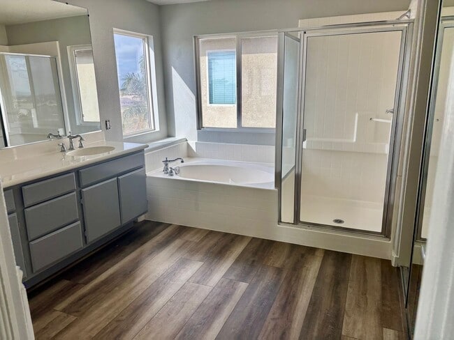 Building Photo - 14661 Bison Ln