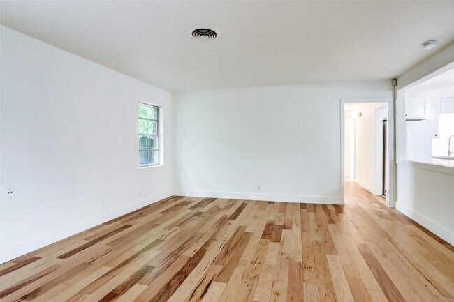 Building Photo - 3611 Galway Ln