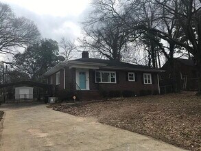 Building Photo - "Charming 3-Bedroom Home in Anderson, SC - Cozy 1250 Sq Ft Retreat on Bellview Road!"