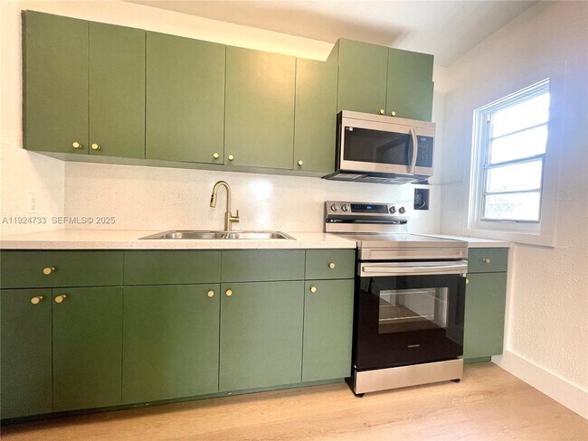 Building Photo - 12260 NW 8th Ave