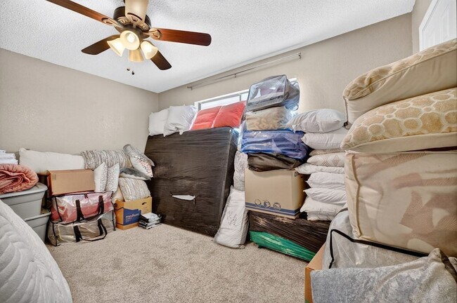 Building Photo - 3203 Tealwood Pl