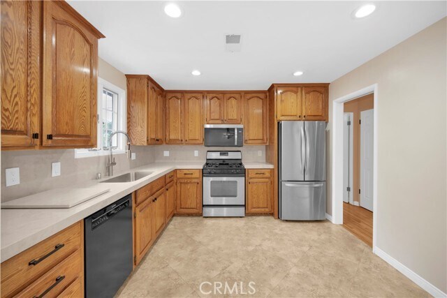 Building Photo - 10751 Allen Dr