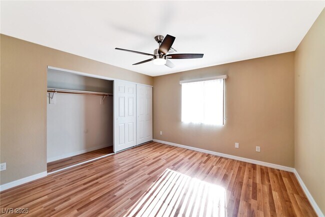 Building Photo - 8410 Eldora Ave