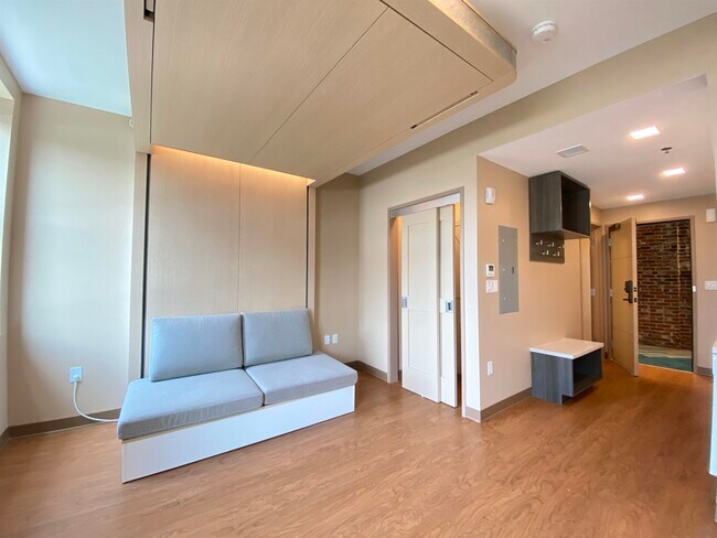 Building Photo - 83 Hanover St