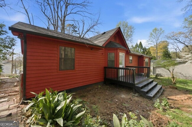 Building Photo - 4380 Cary Dr SW