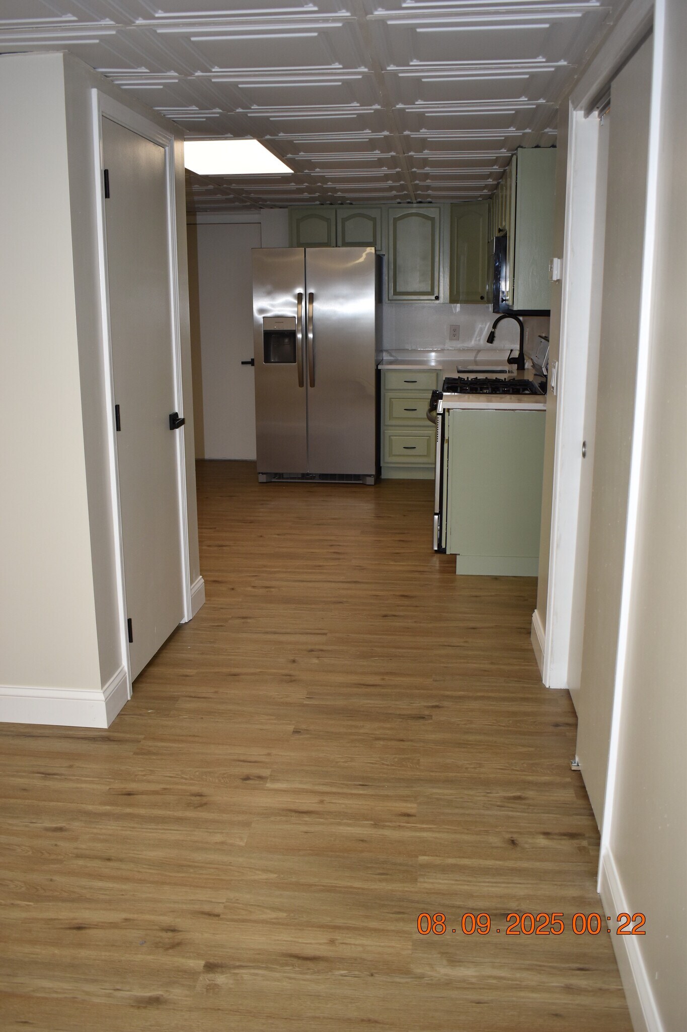 Building Photo - 13 Carman St