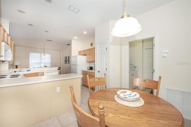 Building Photo - 5123 51st Ln W