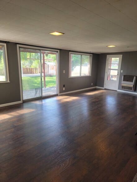 Building Photo - 340 S 1300 E