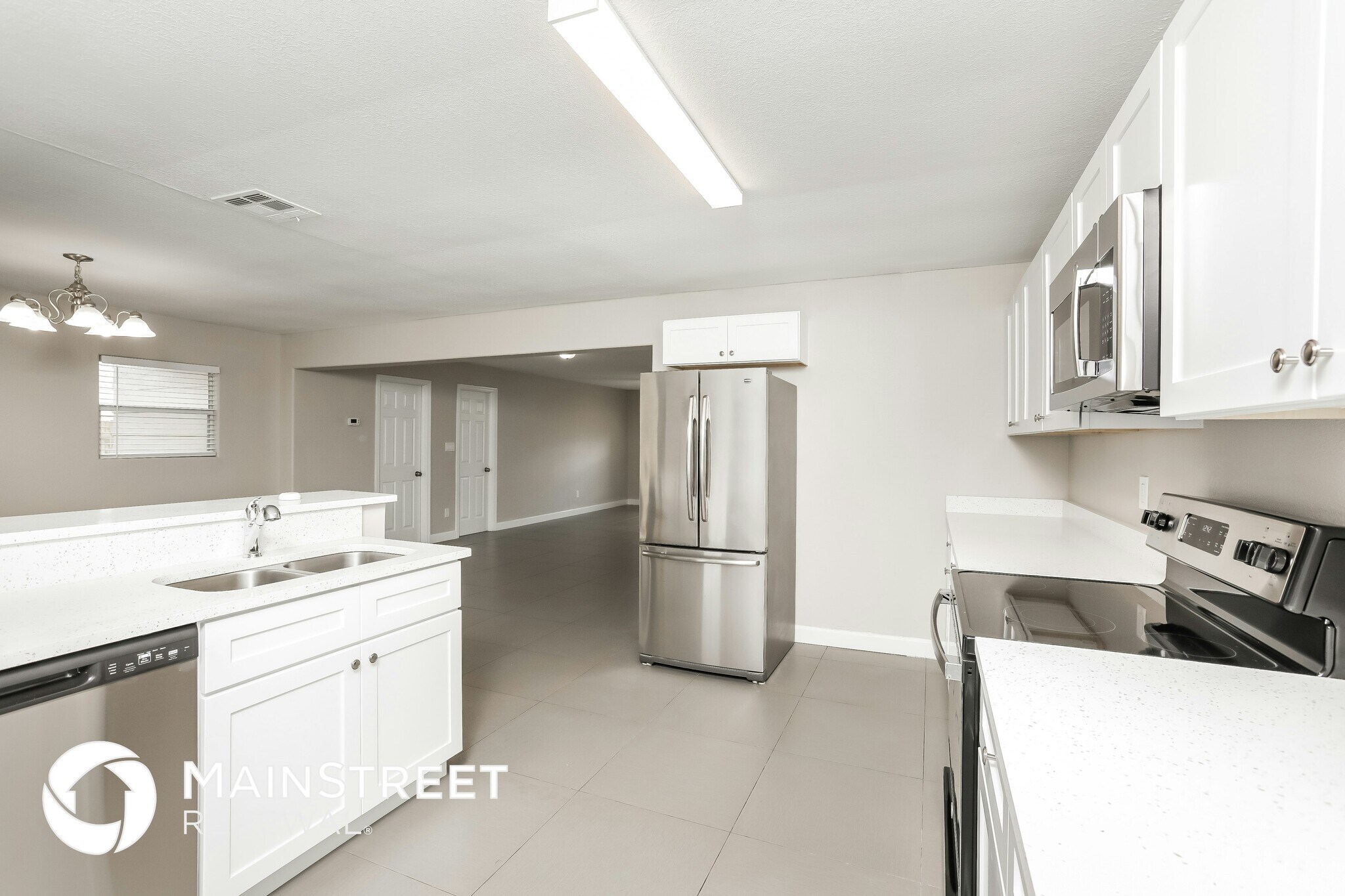 Building Photo - 7733 Range Dr