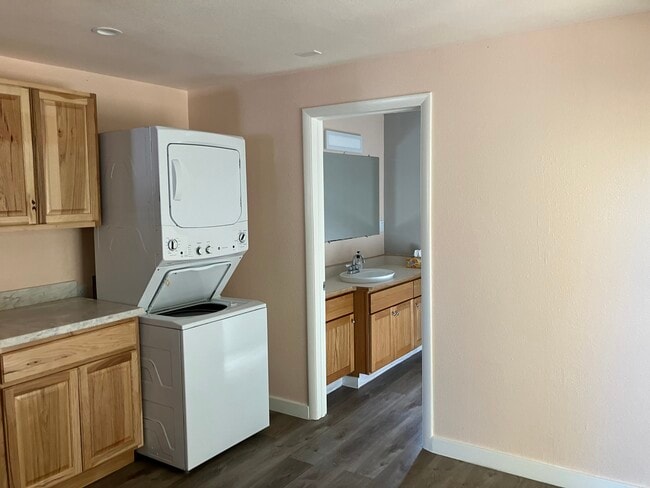 Building Photo - 41 Gulch Ln