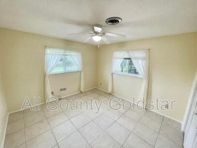 Building Photo - 5163 Lemon Bay Dr