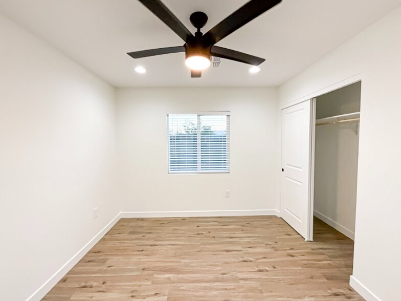 Building Photo - 3802 N 23rd Ave