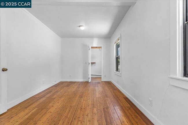 Building Photo - 8041 Winthrope St