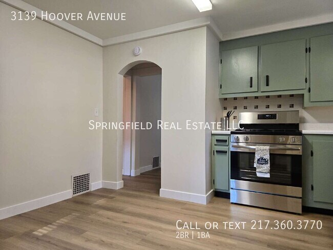 Building Photo - 3139 Hoover Ave