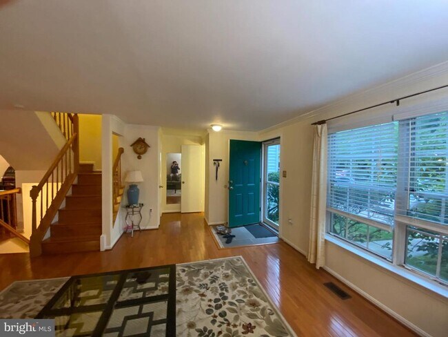 Primary Photo - 10523 Polk Square Ct
