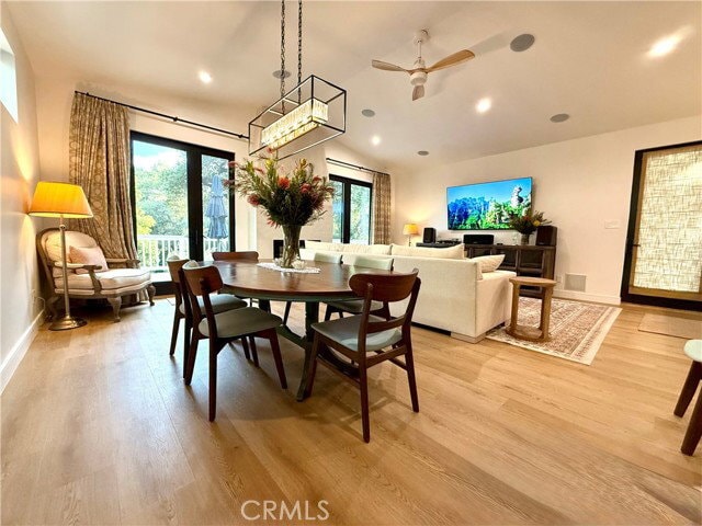 Building Photo - 453 E Grand View Ave