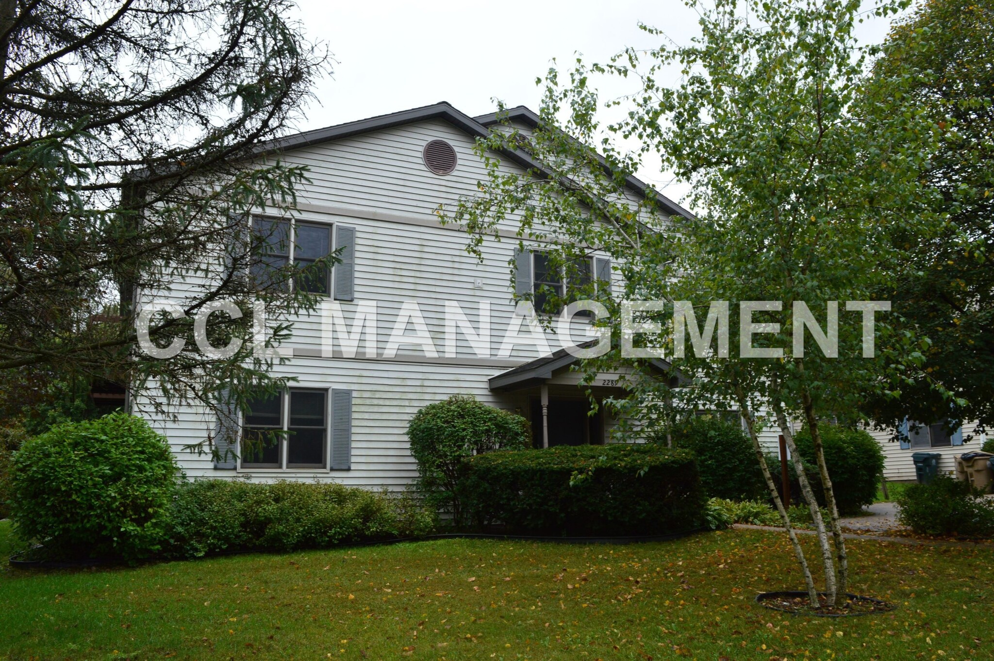Building Photo - 2289 S Thompson Dr