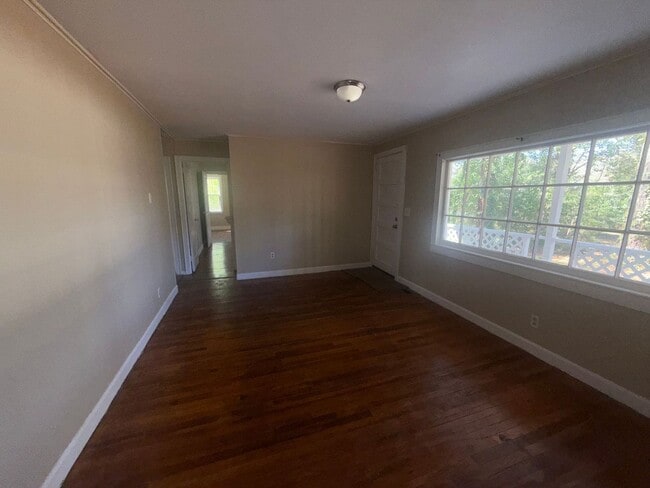 Building Photo - Charming 2-Bedroom Home in the Heart of Rock Hill