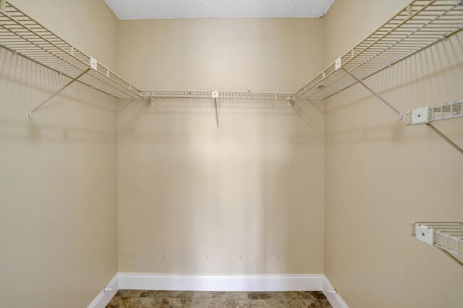 Building Photo - 3 Royal Palm Way