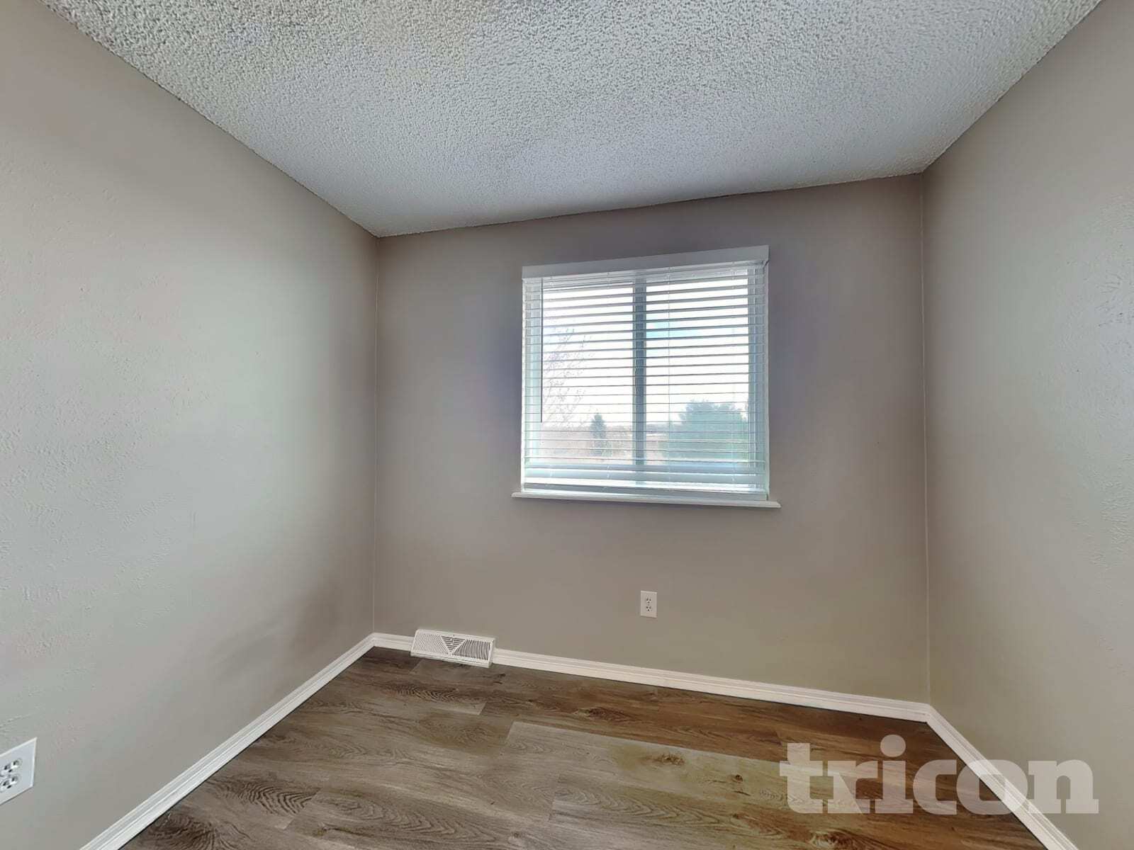 Building Photo - 8495 W 78th Cir