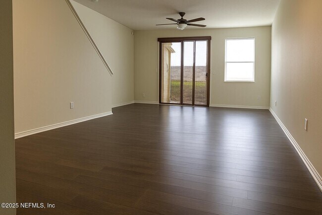 Building Photo - 5933 Bartram Village Dr