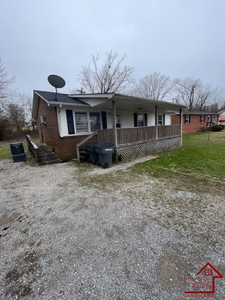 Building Photo - 1202 Pleasant View Dr