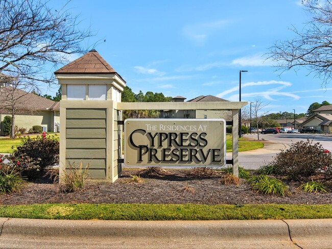 Building Photo - Cypress Preserve Beautiful 1B/1B Apartment...