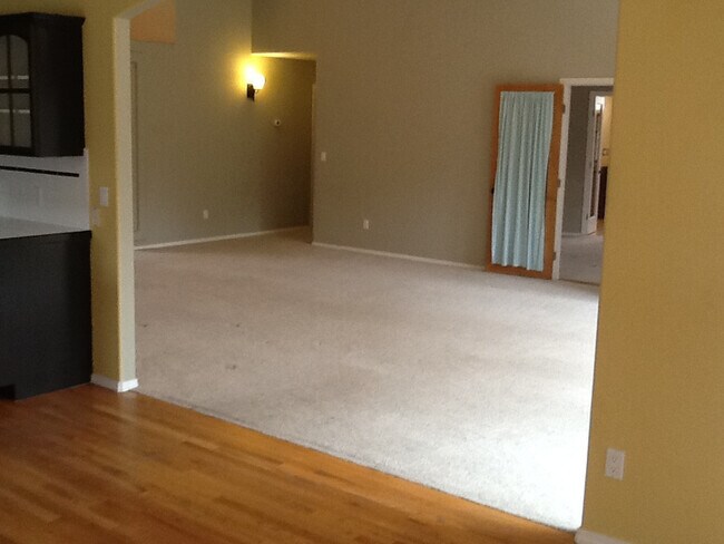 Building Photo - Beautiful home in Eagle, 3Bd/2Bth/2Car, 1932Sqft, Bonus Rm