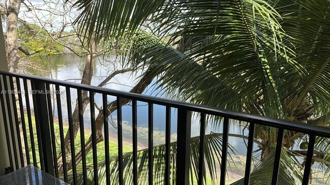 Building Photo - 2201 W Preserve Way