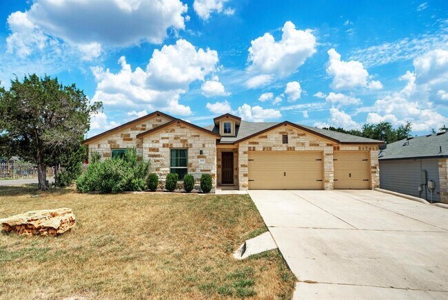 Building Photo - 21707 Crystal Way
