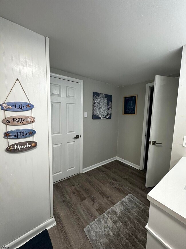 Building Photo - 1101 E Brigantine Ave