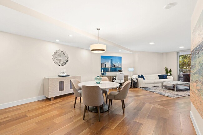 Building Photo - 701 N Fort Lauderdale Beach Blvd