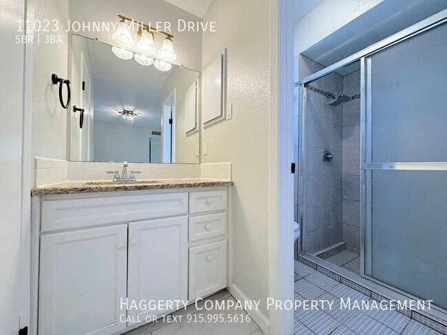 Building Photo - 11023 Johnny Miller Dr